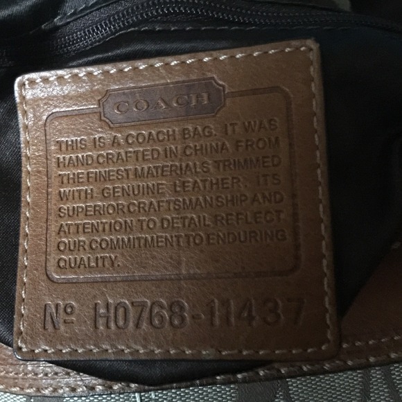 Rare Authentic Coach Bleecker Signature Duffle Bag - Picture 4 of 4