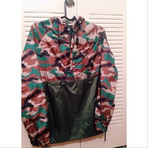 HUF camo windbreaker