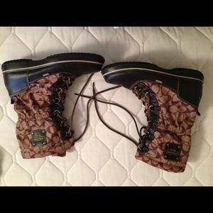 Coach boots