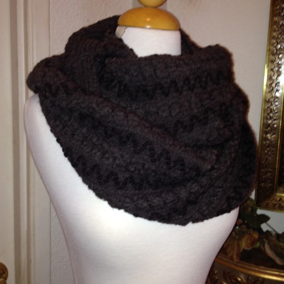 Out of stock.. Cozy Black Infinity Scarfs