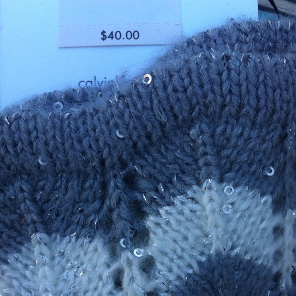 SOLD NWT Calvin Klein grey/white touchscreen glove - Picture 4 of 4