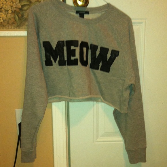 Forever 21 crop top "meow" sweater