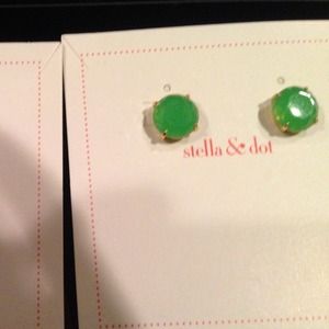 Stella & Dot earrings MORE PICTURES