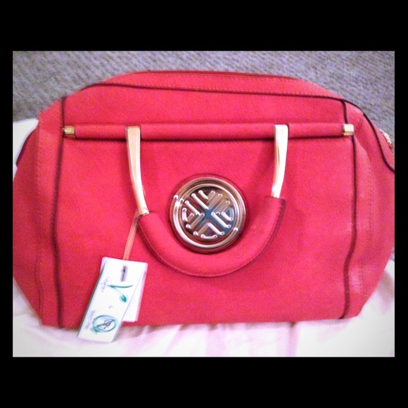 Vegan, leather handbag w/ gold detail