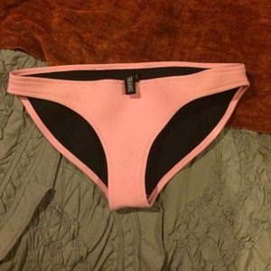 Triangl pink bikini bottoms