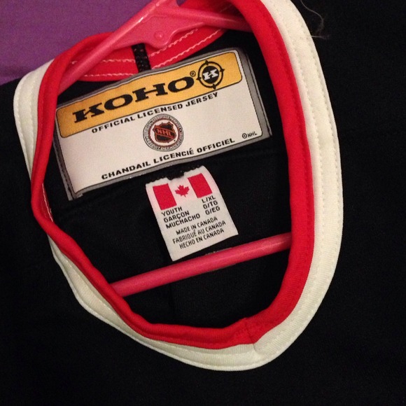 Chicago Blackhawks Jersey - Picture 3 of 4