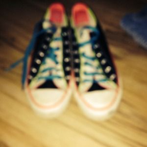 Shoes multiple sizes