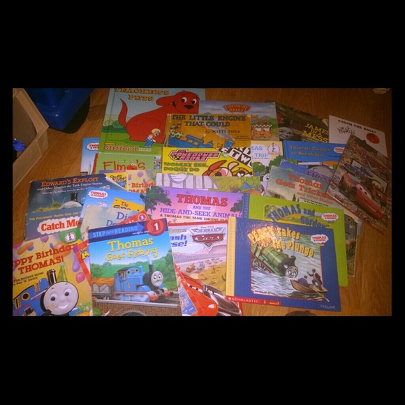 Over 30 books in great condition .