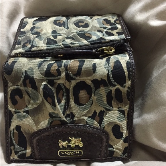 Coach wallet