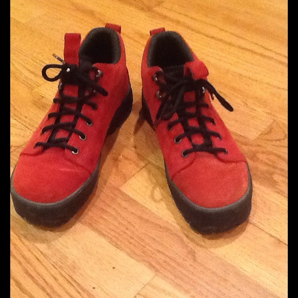 Red Cole Haan Sport Hiking Ankle Lace Up Boots