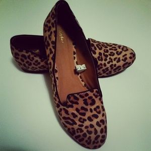 Leopard Flats