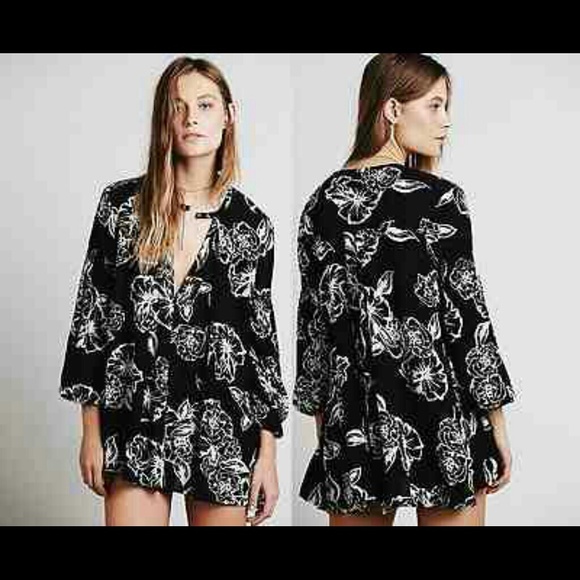 *****SOLD******Free People Retro Onyx Swing Tunic