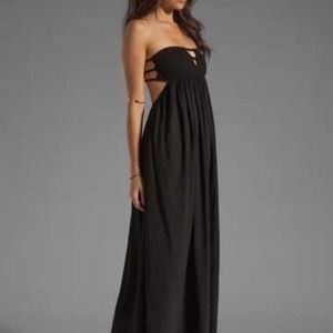 75 🅿️🅿️ NWT indah flamingo smocked maxi dress