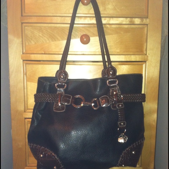 Sharp Purse 👜
