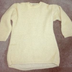 OUTLANDER - Oversized cream sweater