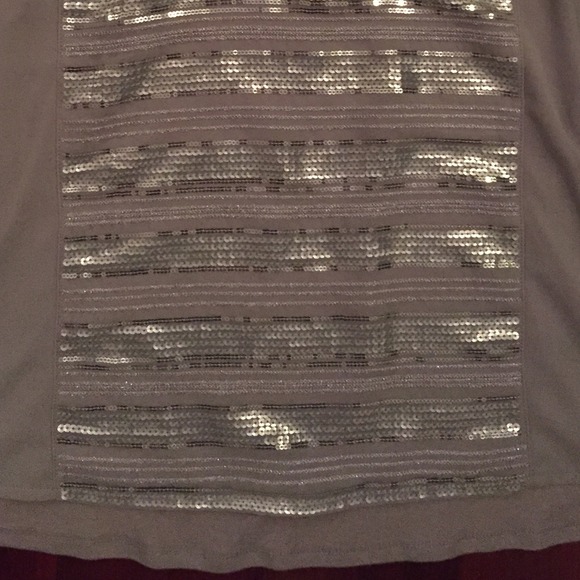 Top - Picture 2 of 3