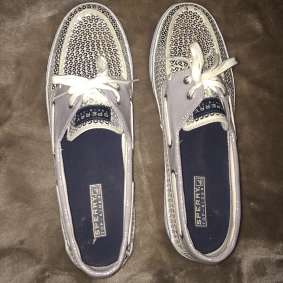 Sparkly sperrys! 🎀