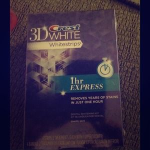 Brand new 3D CREST WHITE STRIPS