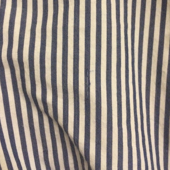 Forever 21! Button up shirt - Picture 2 of 4