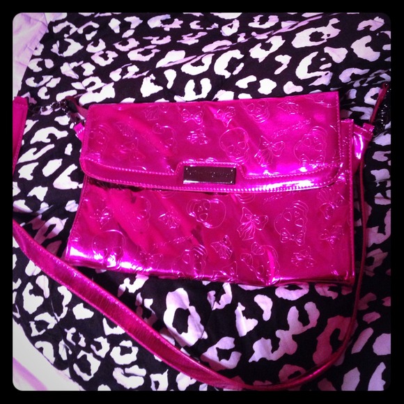Betsey Johnson purse 🎀👛