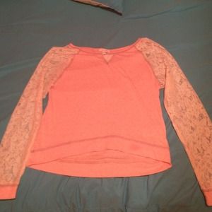 Pink Long Sleeved Top w White Lace Sleeves