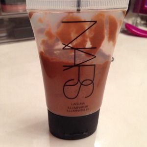 Nars Laguna Illuminator