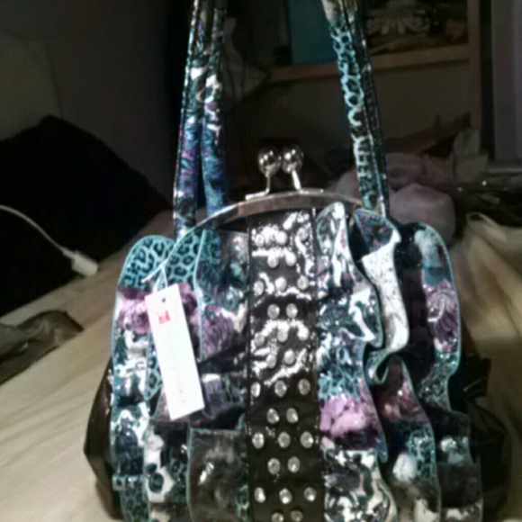 Adorable Purple and blue shoulder bag NWT