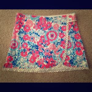 Lilly Pulitzer skirt