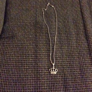 Crown necklace