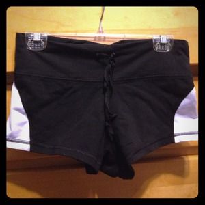 Lululemon spandex shorts