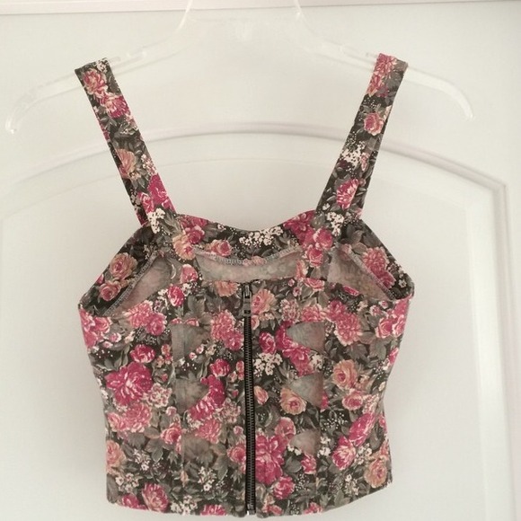 NWOT brandy floral top