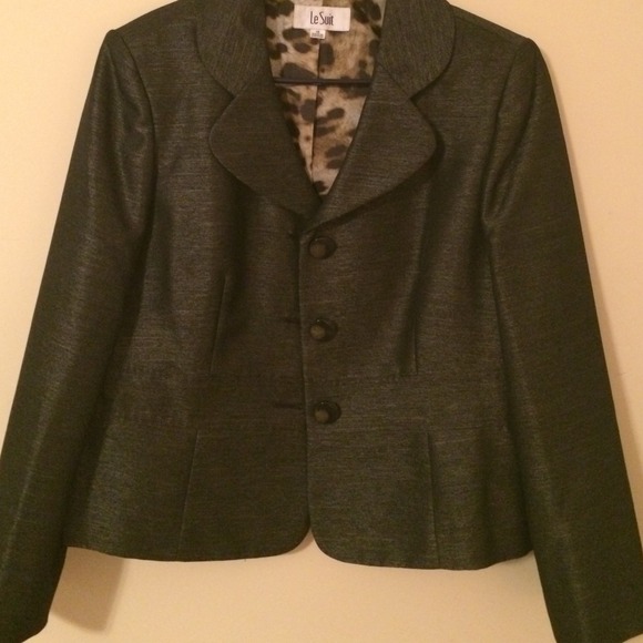 Jacket and skirt. REDUCED