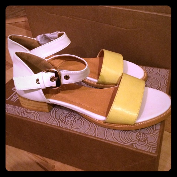 Size 10 Sandals