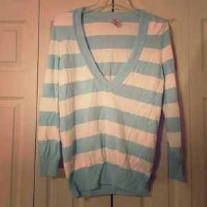 Womens long sleeve shirt