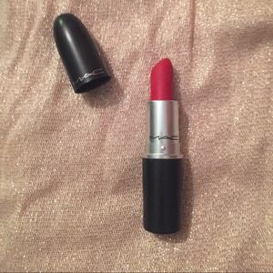 Mac ruby woo
