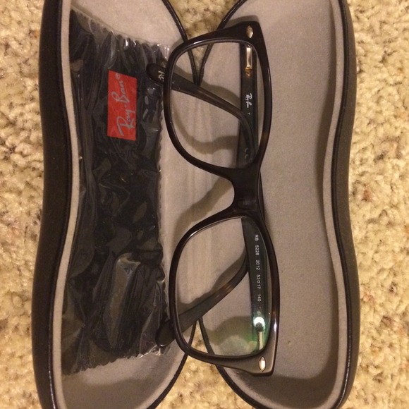 Ray bans frame + lens