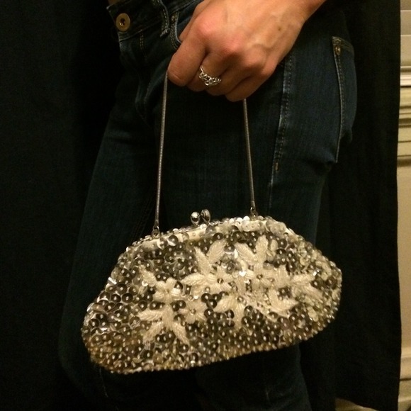 50s- 60s vintage beaded purse.