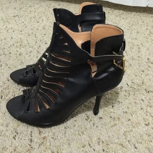 Open toe black heels