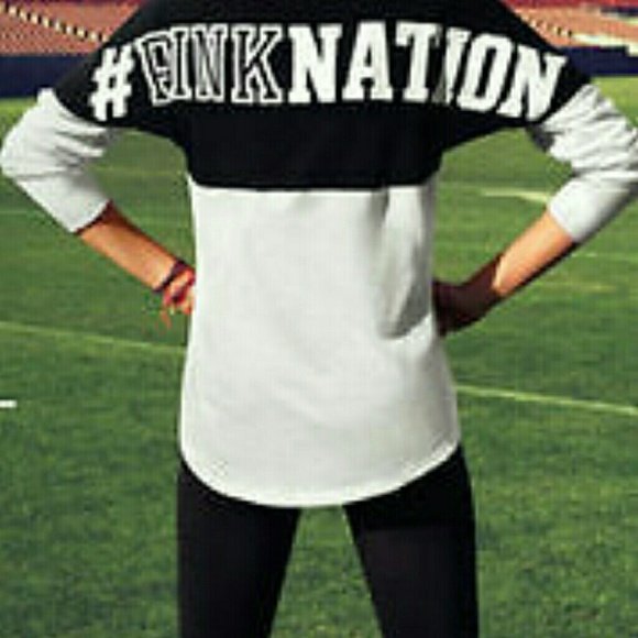 NWOT #PINKNATION Set