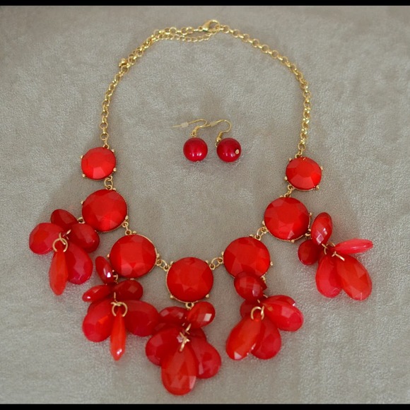 Statement necklace - Picture 2 of 2