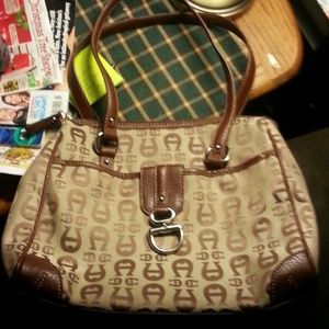 ETIENNE AIGNER LOGO TOTE /HANDBAG