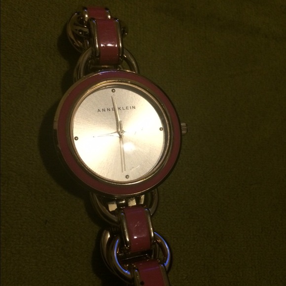 Nice - Ann Klein Pink& Gold Woman's Watch💐🎉🎀 - Picture 3 of 4