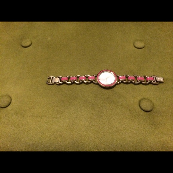 Nice - Ann Klein Pink& Gold Woman's Watch💐🎉🎀 - Picture 4 of 4