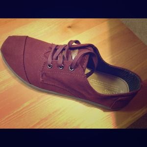 Toms shoes (men's Toms canvas burgundy sneakers) 9