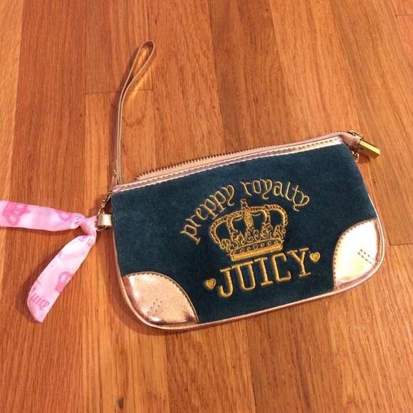 Juicy couture wristlet
