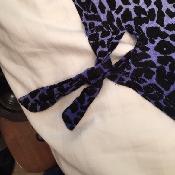 Leopard Print Top - Picture 4 of 4