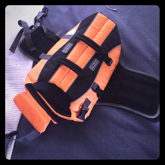 Dog life vest