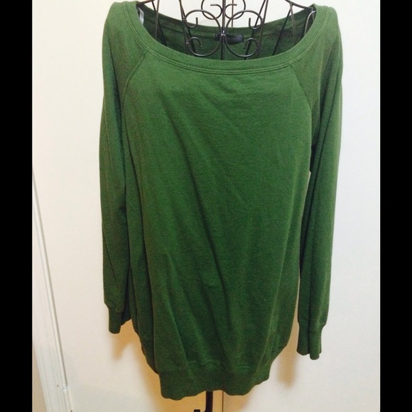 SOLD//NWOT Slouchy Sally Sweatshirt