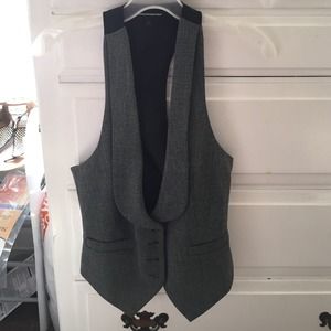 Express vest