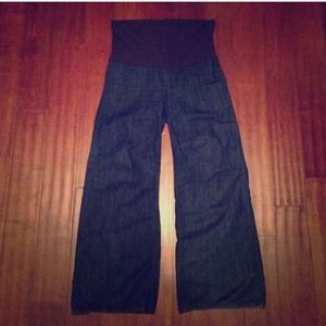 7 for all Mankind wide leg maternity jeans size 10